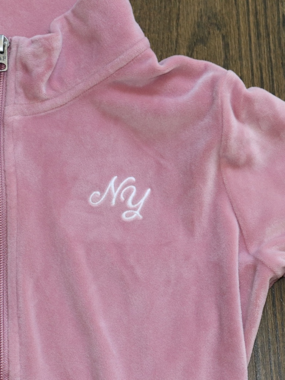 Abercrombie Girls Pink Logo Velour Full-Zip Sweatshirt Track Jacket Size 11/12 - Picture 3 of 7